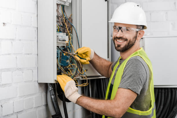 Best Affordable Electrician  in Forest Hill, TX